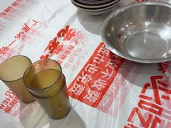 -老表记广西宵夜螺蛳鸭脚煲(东盟店)