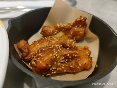 -必胜客(尹山湖歌林公园店)