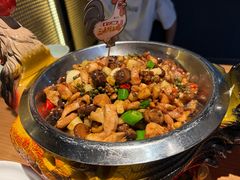 -自己人·宜昌菜(水悦城店)