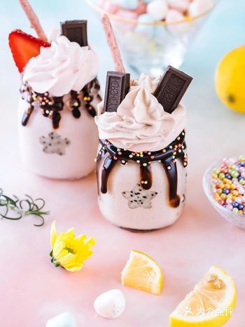 巧克力雪顶思慕雪  Chocolate Smoothie