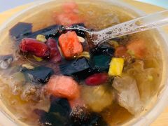 四果汤-吉小手•豆花和糖水(卧龙晓城店)