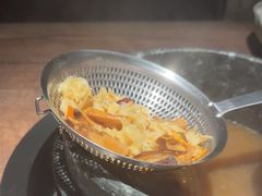 -蘑界·野生菌火锅(深业上城店)