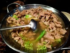 -肖四女乐山跷脚牛肉(南汇大学城生活广场店)