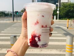 -瑞幸咖啡(前海卓越时代广场店)