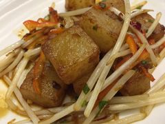-新大咀港式茶餐厅(宝山万达店)