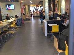 大堂-麦当劳(新世纪环球中心店)