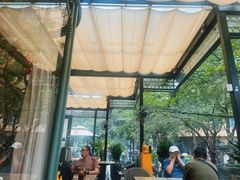 -玛格萝妮比萨屋(四平店)