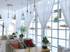 靠窗位-锦鲤·咖啡(辰熙大厦店)