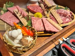 -山川小町·极番烧肉(新地假日广场店)
