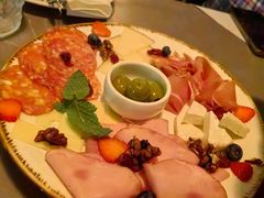-Osteria Garden 生蚝花园餐厅(原进贤路店)