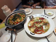 -江渔儿酸菜鱼(曜一城店)