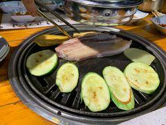 -唯成•韩国炭火烤肉 유성고기