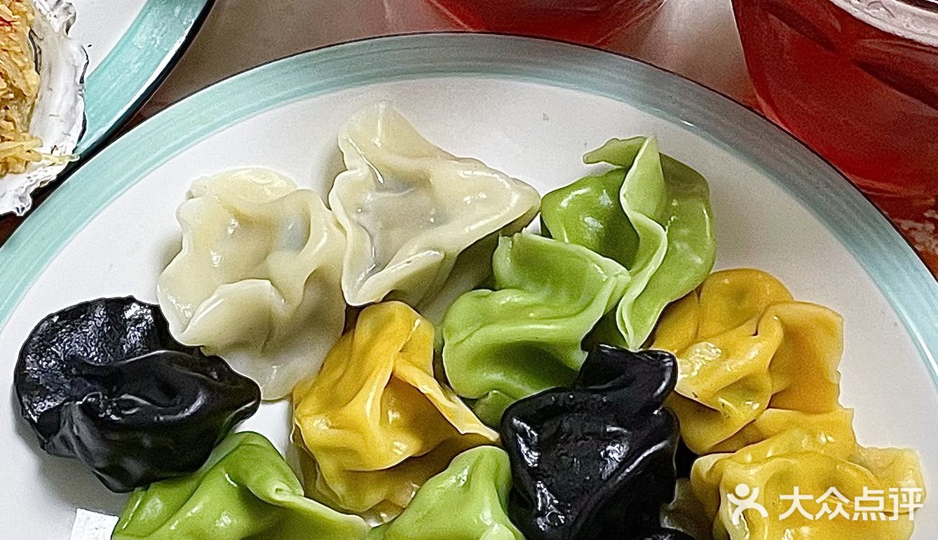 现在青岛的海蛎子🦪这么肥吗⁉️开了8年的啤酒屋