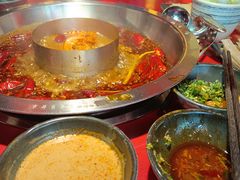 -谭鸭血老火锅(图书馆店)