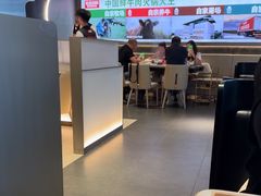 -左庭右院鲜牛肉火锅(金山万达店)