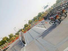 -东方时尚驾校摩托车考试场(东方时尚驾校西区店)