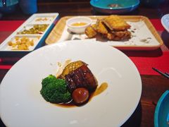 -荷塘秋月·本帮江浙菜(国权路店)