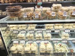 -白玉兰食品甜凤店(合生汇店)