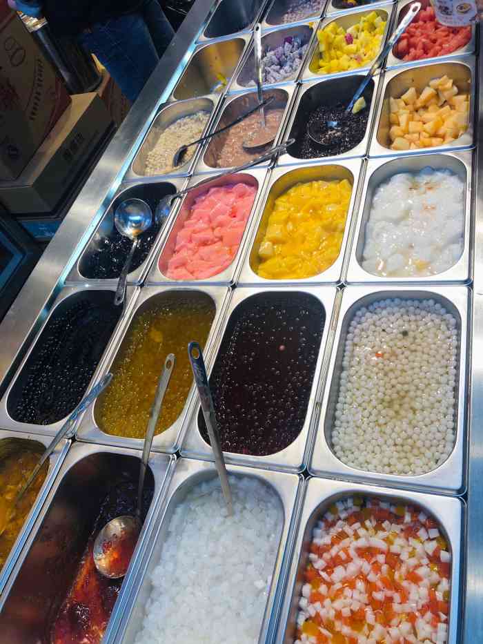 芋圆世家(莱迪购物广场店)-"【位置】这家店位于莱迪广场的b1楼位置!