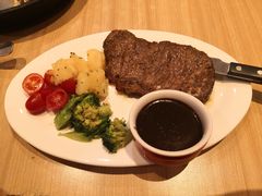 -必胜客(中大银泰店)