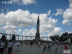 -人民防洪胜利纪念塔