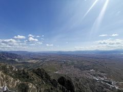 -辛安庄鸡鸣山景区