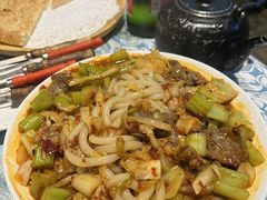 -巴扎美食·新疆菜·西域歌舞表演餐厅(新疆大厦店)