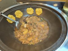 -炖四方东北铁锅炖·烧烤小龙虾(中豪国际店)