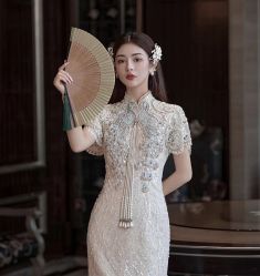 -租旗袍租礼服馆
