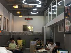 大堂-农家婆港式烧腊快餐(驰天·钰园商住小区店)