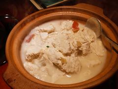黄山老豆腐炖土咸肉-魏铭鱼头捞饭(嘉善店)