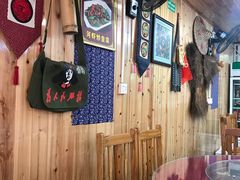-苗湘食府(十年店)