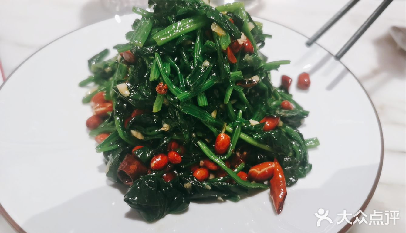 这个烩菜就是小时候吃席吃的烩菜味，超级正。