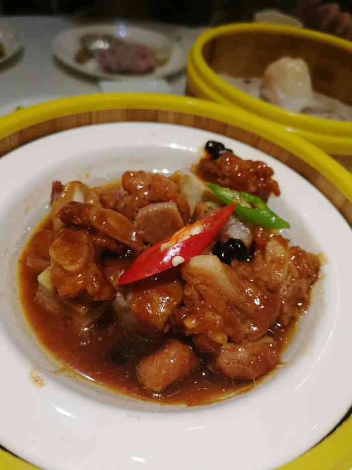 夏宴·粤鲜舫(麦道店)-"已经第三次来了,儿子去看海鲜说"两只螃蟹.