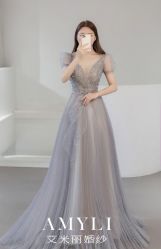 -艾米丽婚纱礼服
