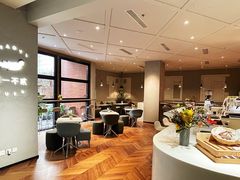 -潮一不贰·法式甜品·生日蛋糕·西式简餐(外滩店)