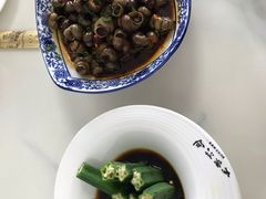 -七的湖·晚芳亭·阳澄湖农家菜·大闸蟹(莲花岛店)