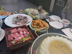 -得意咚瓜·顺德鱼生·冬瓜火锅(深圳首店)