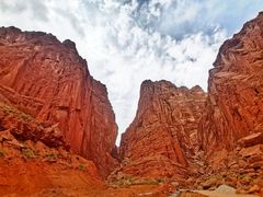 -天山神秘大峡谷