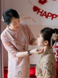 -艾米丽婚纱礼服