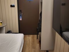 -汉庭(罗湖口岸万象城店)