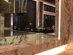 -上海漕河泾万丽酒店