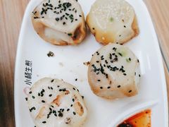 -小杨生煎(金山百联购物中心3楼店)
