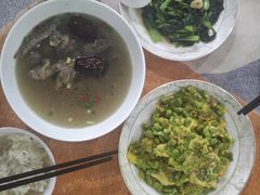 -悦芽照护月嫂+育儿嫂(杭州店)