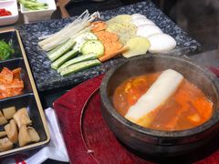 -鹤江桥·红油牛肉粉(SKP店)