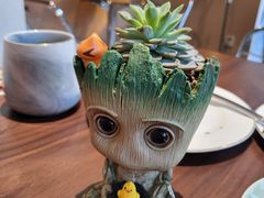 -Fridi Patisserie Cafe