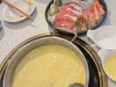 花胶鲍鱼鸡金汤-八珍玉食鸡煲·打边炉(印象城店)