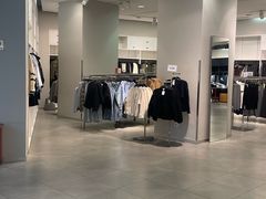 -H&M(长风大悦城店)