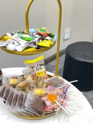 -苗方清颜专业祛痘·皮肤管理