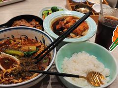 -康师傅私房牛肉面(马泉营奥莱店)